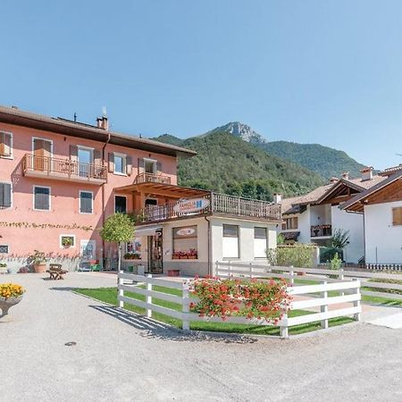 Ledro Lake Suite "Pur" Mezzolago Dış mekan fotoğraf