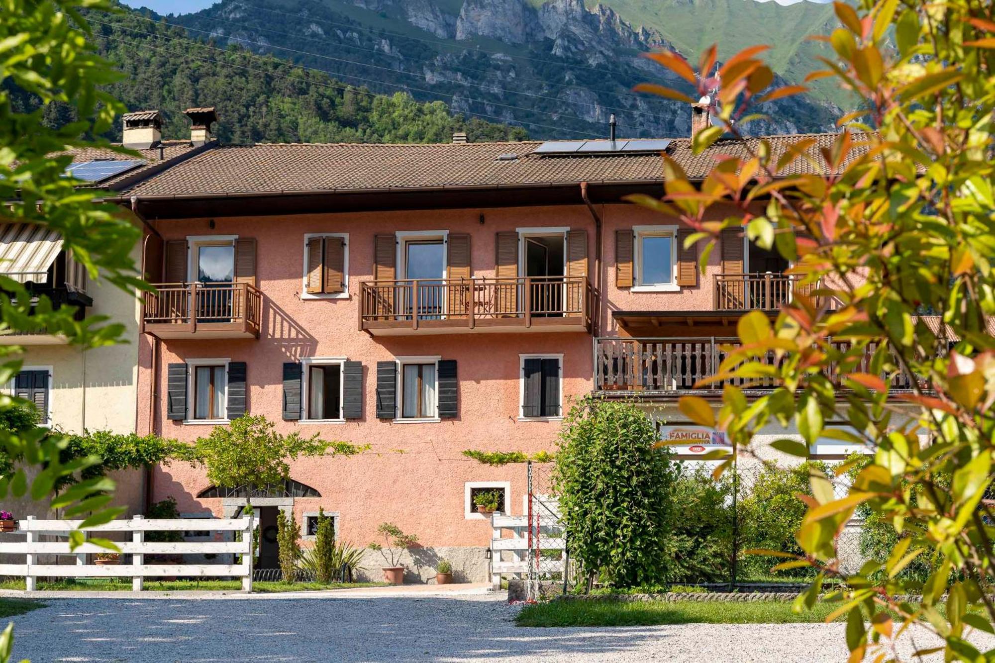 Ledro Lake Suite "Pur" Mezzolago Dış mekan fotoğraf