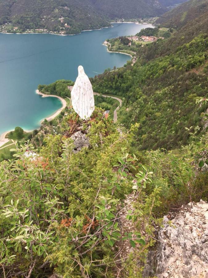 Ledro Lake Suite "Pur" Mezzolago Dış mekan fotoğraf
