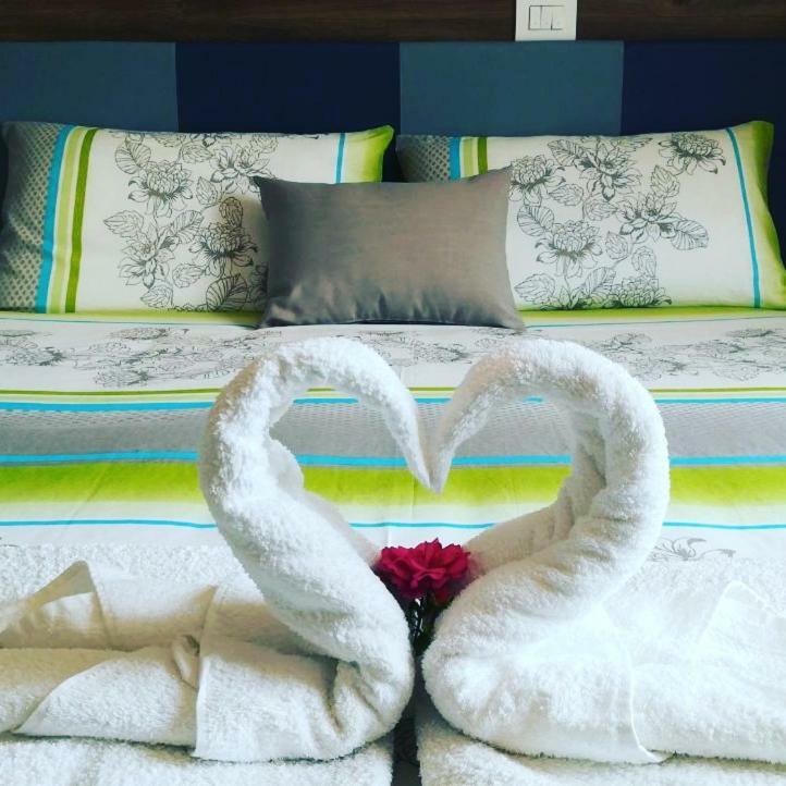 Ledro Lake Suite "Pur" Mezzolago Oda fotoğraf